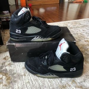 Jordan Metallic 5’s 2011 release